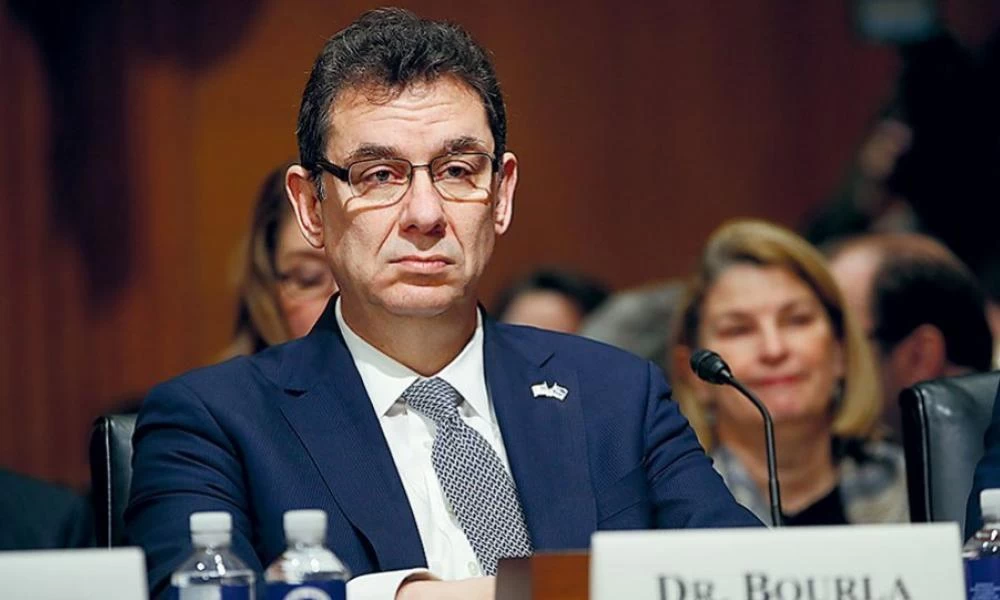 Κορονοϊός – Άλμπερτ Μπουρλά: «Πιθανός ο ετήσιος εμβολιασμός»